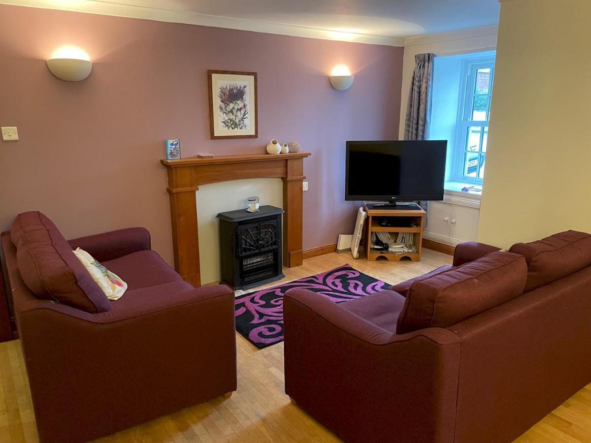 Pass The Keys Charming 3Br Listed Cottage In Historic Wigtown Newton Stewart Bagian luar foto