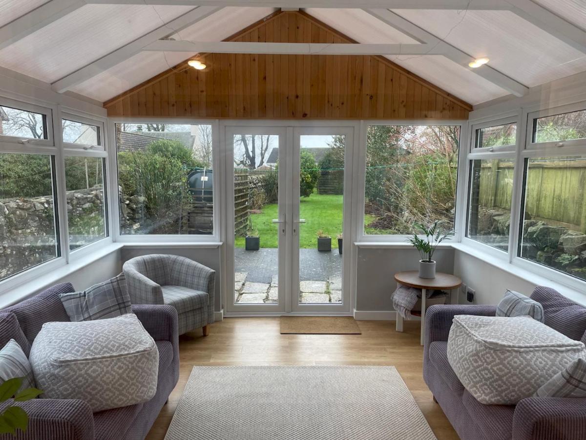 Pass The Keys Charming 3Br Listed Cottage In Historic Wigtown Newton Stewart Bagian luar foto